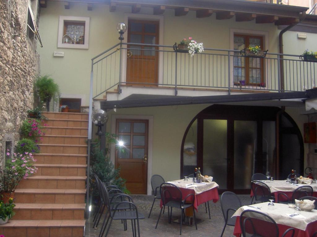 Hotel Doria Nago-Torbole ภายนอก รูปภาพ