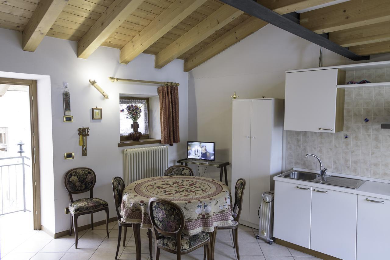 Hotel Doria Nago-Torbole ภายนอก รูปภาพ